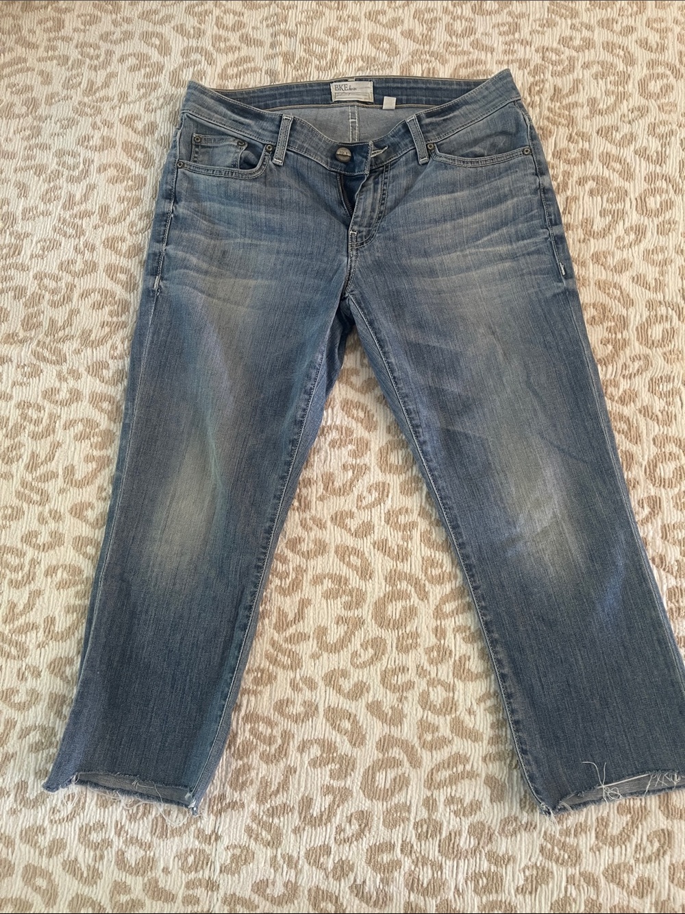 Buckle Faded Blue Boyfriend Jeans - Cropped Straight Leg